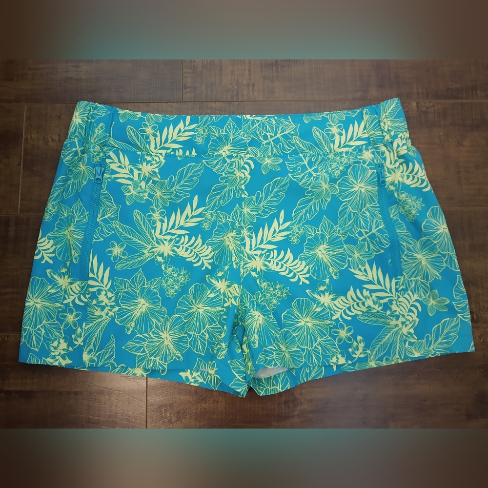 Reel Legends Tropical Print Women's Shorts